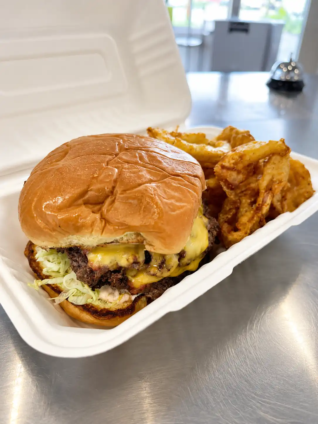 Crispy chicken sandwich